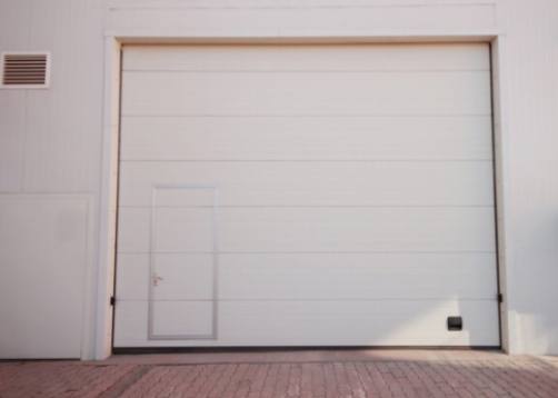 Smart Home Integration: Wie die automatische Garagentoranlage in Ihren Lebensstil passt
