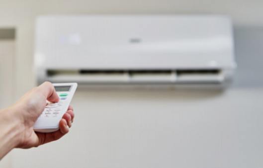 DIY-Wartungstipps zur Aufrechterhaltung einer reibungslos funktionierenden zentralen Klimaanlage