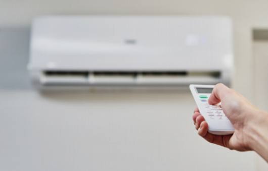 Wartung der Klimaanlage selbst durchführen: Einfache Schritte für ein effizienteres Zuhause