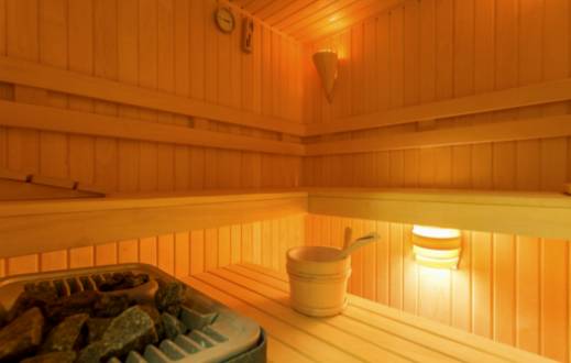 Wartung der Sauna selbst durchführen: Einfache Schritte für eine langlebige Sauna